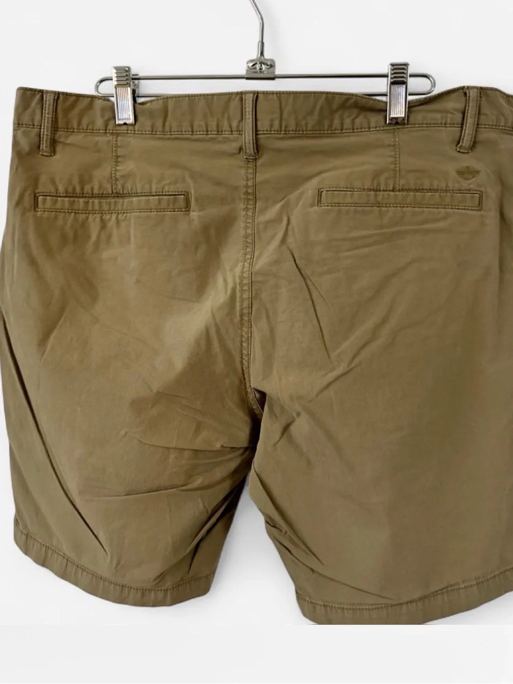 Dockers Men’s Khaki Chino Shorts Flat Front Casual Size 36